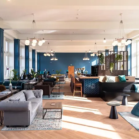 Phnx Aparthotel Hamburg-3
